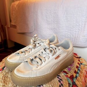Women’s Puma Suede Sneakers